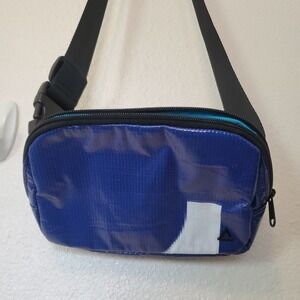 Rareform Zion Sling Bag, Belt Bag, Fanny Pack, Crossbody, Colorblock Blue Zip